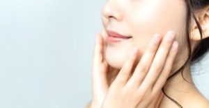 肌に優しいケア